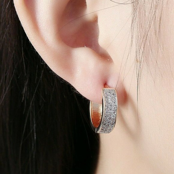 New 18K Gold Plated Huggie Hoops Earrings Italy - Picture 3 of 5